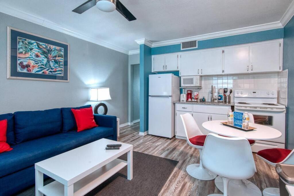 Sunset Beach Suites At Madeira Beach! Pet Friendly With Summer Breezes! - Suite 6 เซนต์พีทบีช ภายนอก รูปภาพ