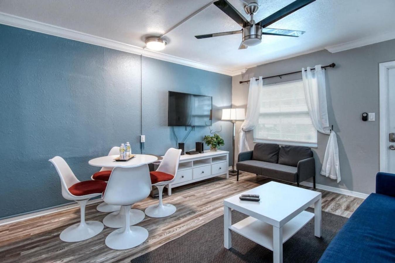 Sunset Beach Suites At Madeira Beach! Pet Friendly With Summer Breezes! - Suite 6 เซนต์พีทบีช ภายนอก รูปภาพ